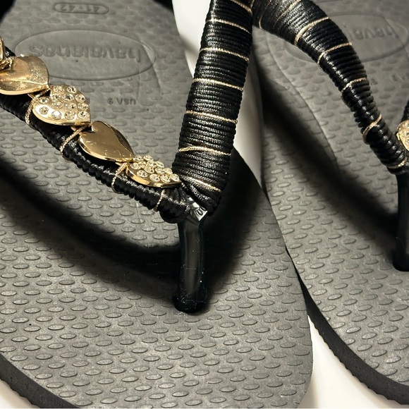 Sandals - Picture 2 of 5